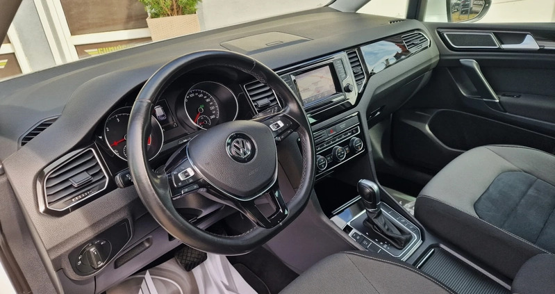 Volkswagen Golf Sportsvan cena 49999 przebieg: 190000, rok produkcji 2015 z Sianów małe 781